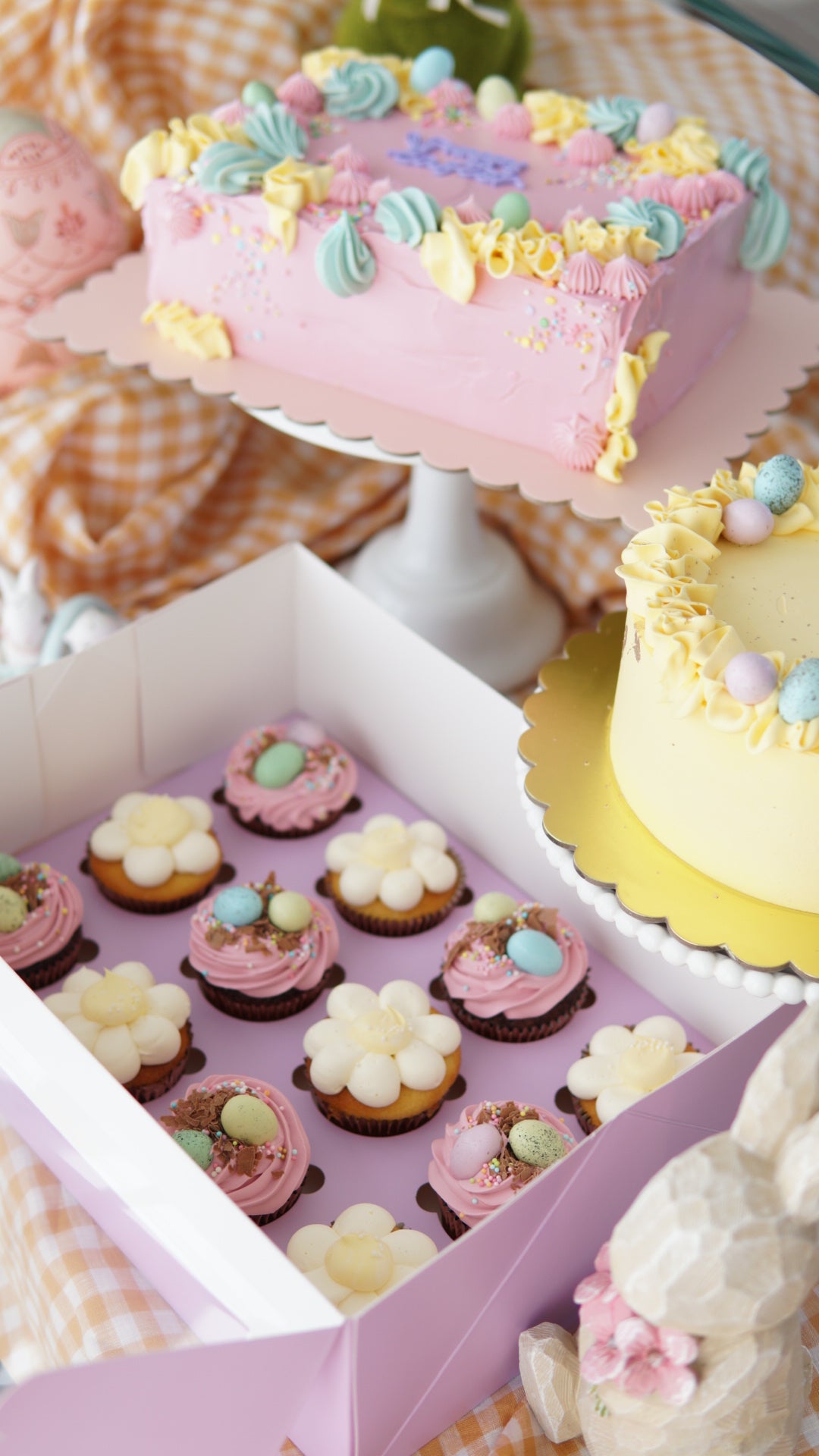 Easter Cuppies