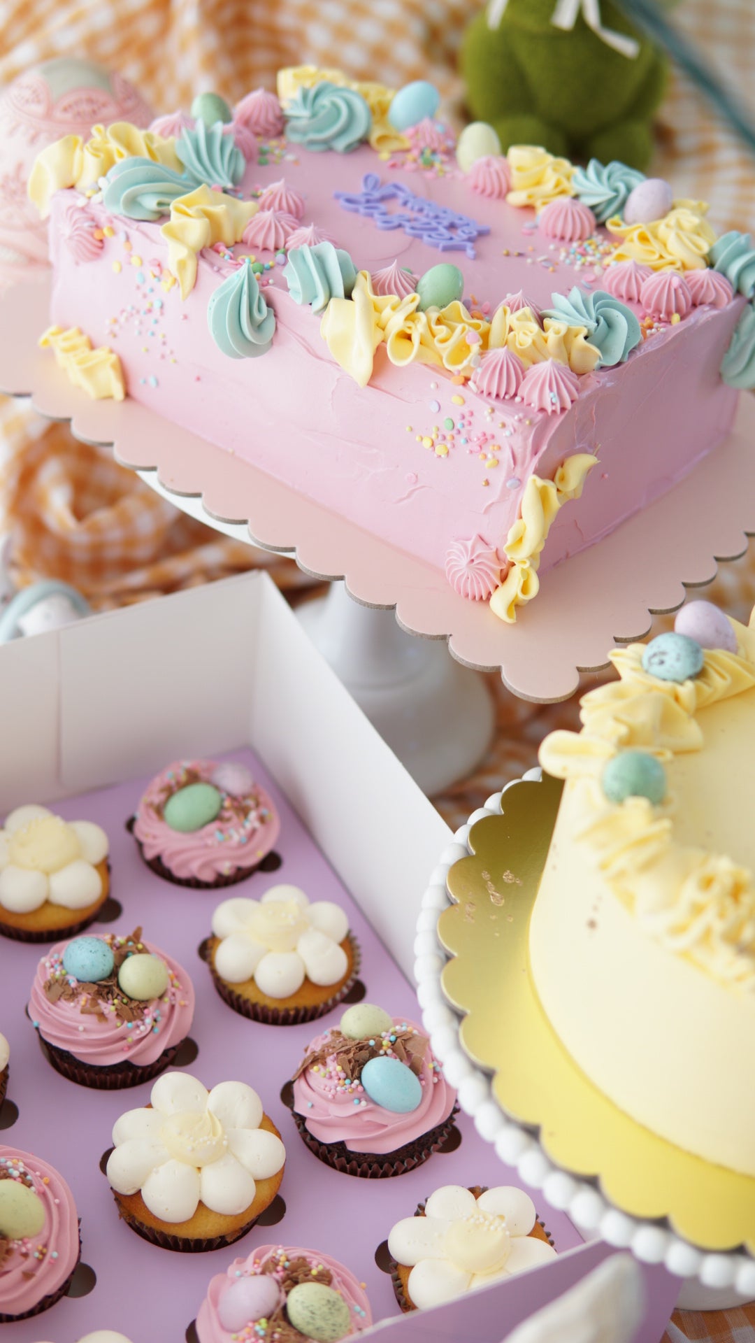 Easter Cuppies