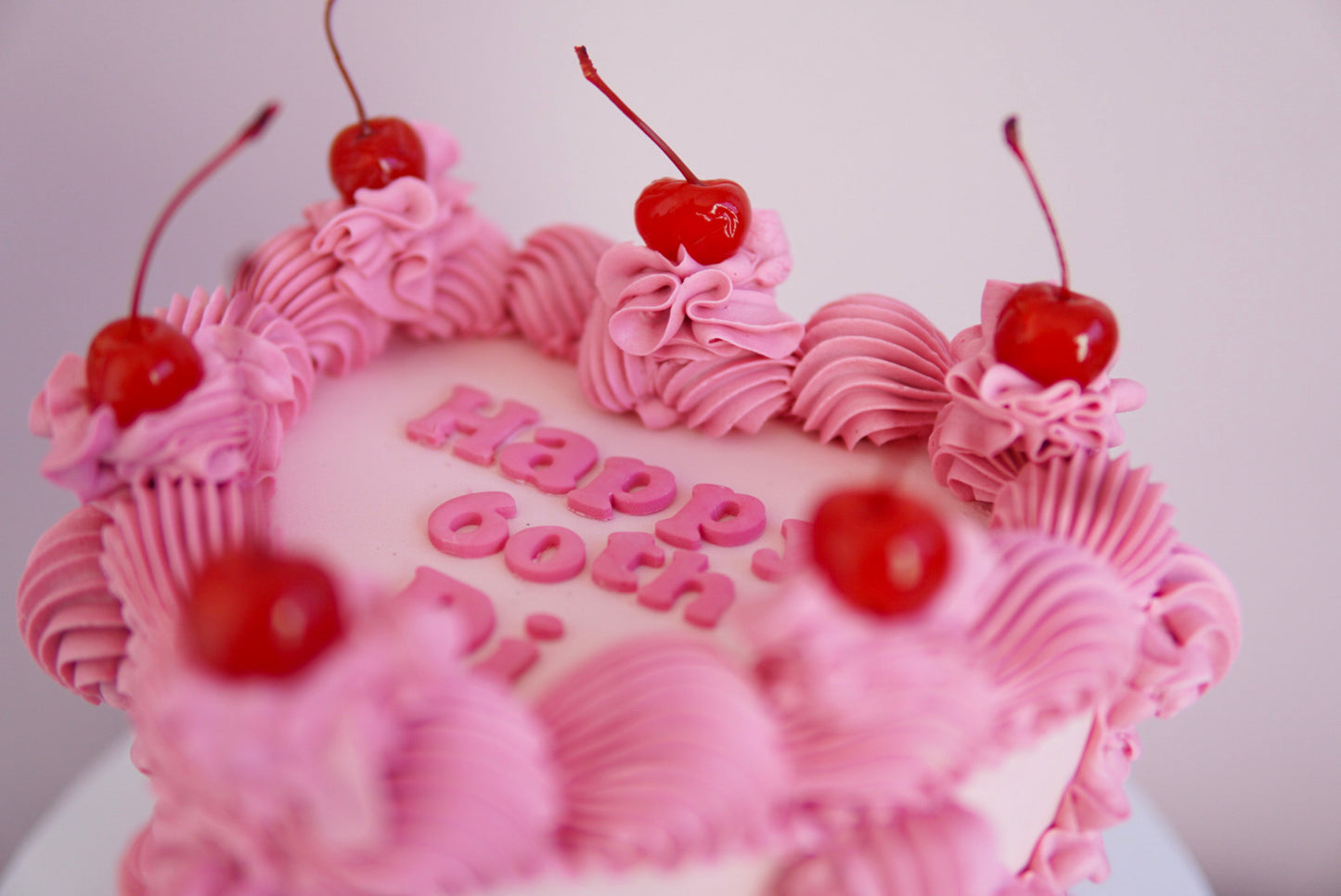 Frou Frou Retro Heart Cake