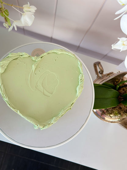 Dollop Edge Heart Cake