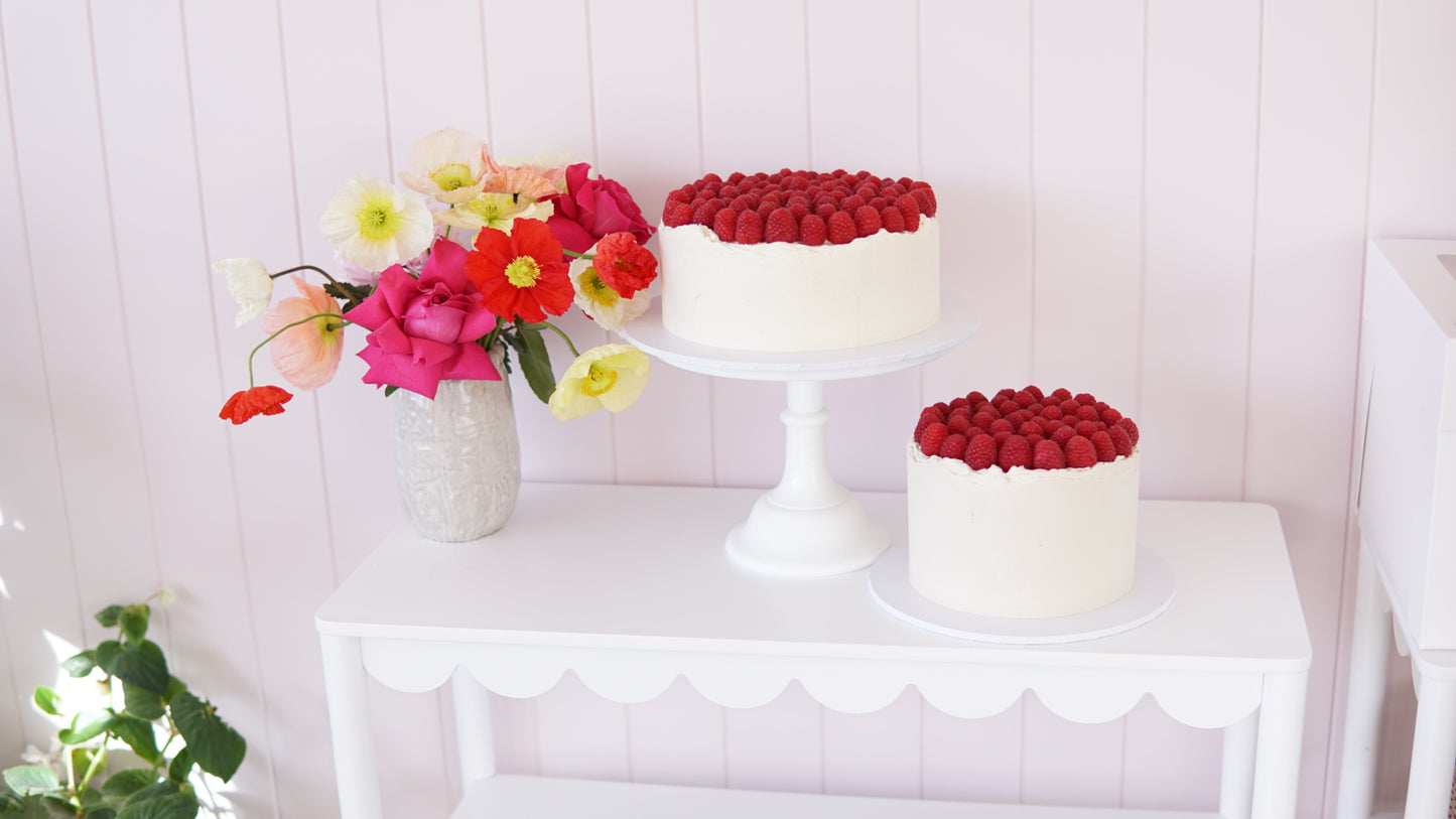 Raspberry cake