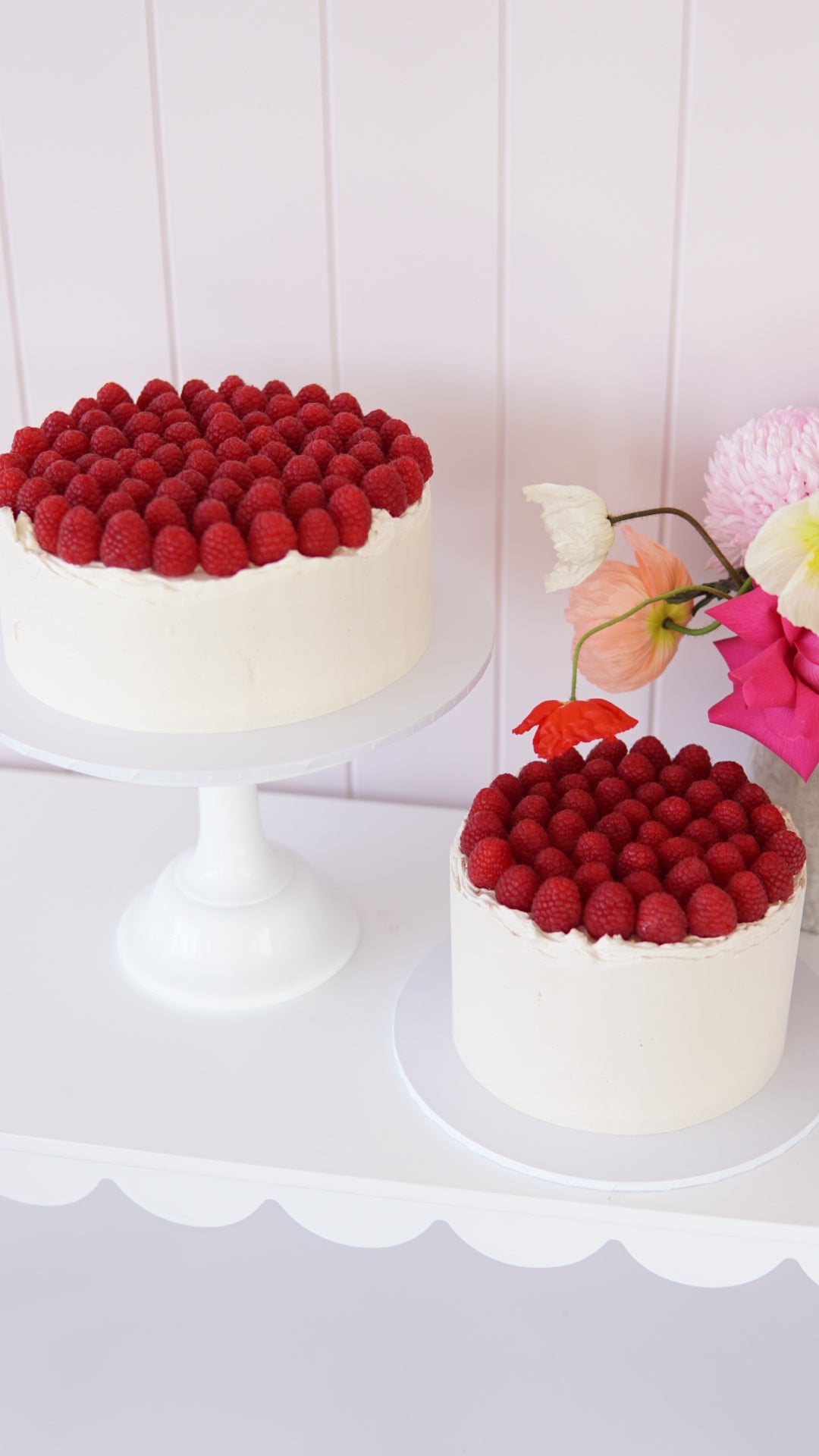 Raspberry cake