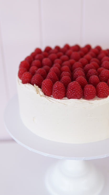Raspberry cake