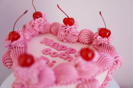 Frou Frou Retro Heart Cake