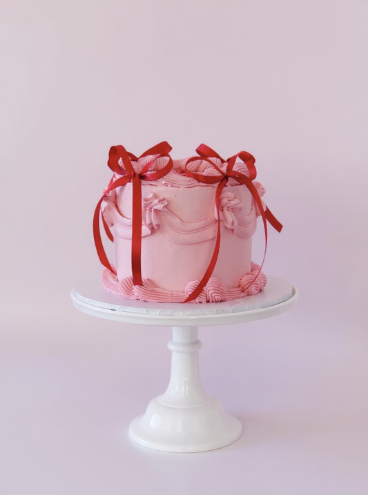 Siena Vintage Bow Cake