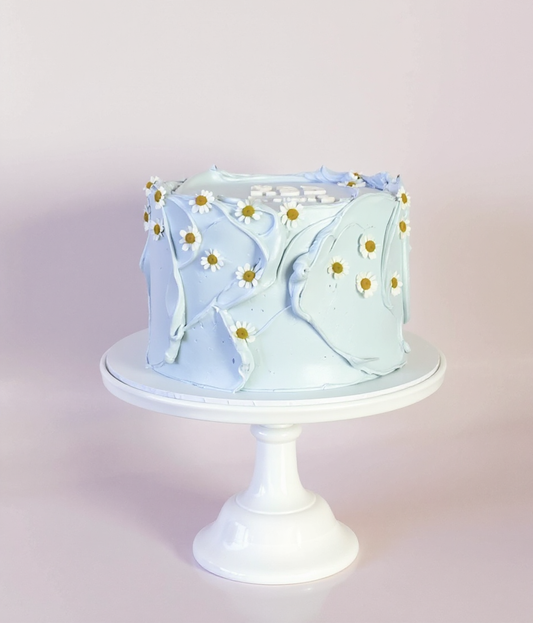 Willow Daisy Cake
