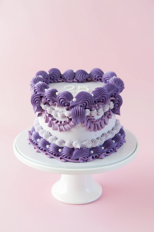 Amalia Heart Cake
